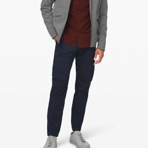 Lululemon Mile View Pants Men Sz 33x29 True Navy Water Repellent‎ Tech Utility